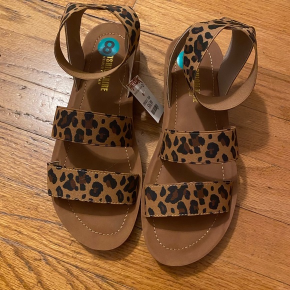 Cheetah Print Sandals New - Picture 2 of 3